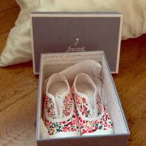 Jacadi girls shoes - NWT